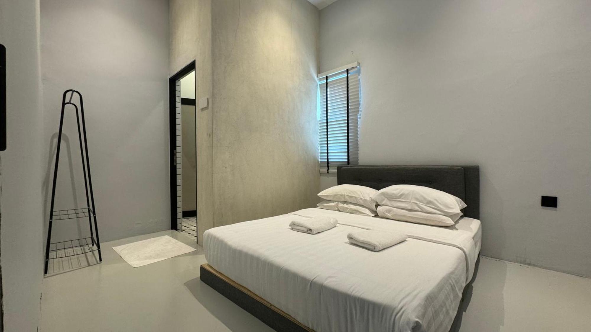 Zen Retreat Glass Pool Villa Taiping Bagian luar foto